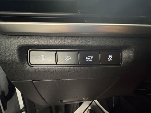 Used 2025 Kia Telluride S AWD/4WD image 29