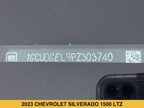 Certified 2023 Chevrolet Silverado 1500 LTZ AWD/4WD image 18
