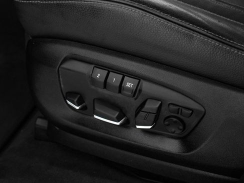 Used 2018 BMW X5 xDrive50i w/ Premium Package image 26