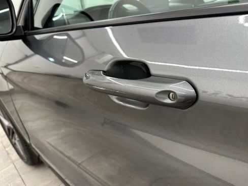 Certified 2025 Ford Explorer ST-Line w/ ST-Line Street Pack image 21