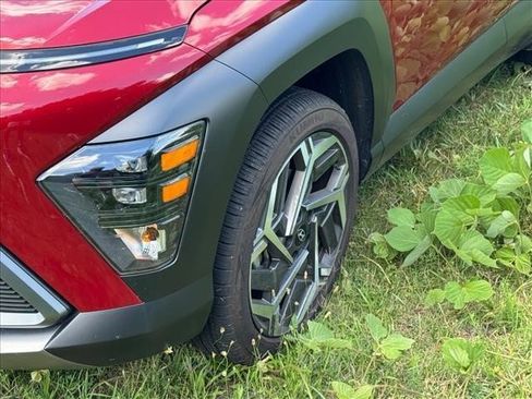 Certified 2026 Hyundai Kona SEL Premium AWD/4WD image 4