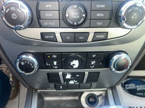 Used 2010 Ford Fusion SE image 22