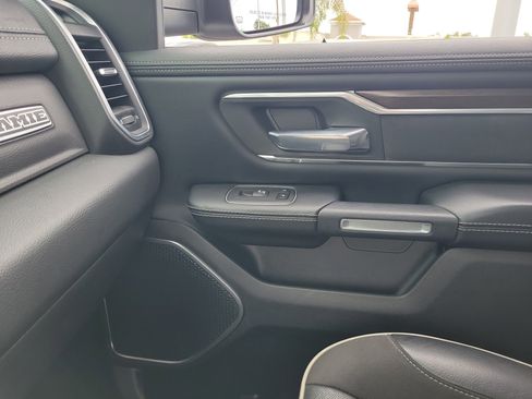 Used 2022 RAM 1500 Laramie RWD image 30