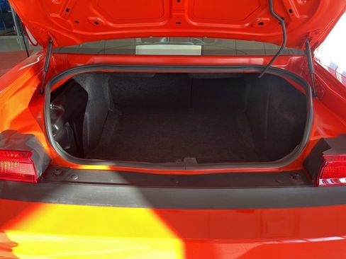 Used 2009 Dodge Challenger SRT8 w/ SRT Option Group II image 21