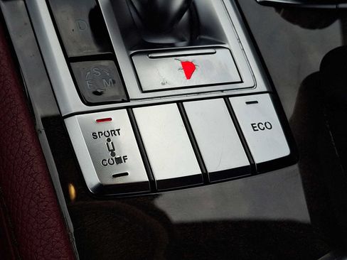 Used 2014 Mercedes-Benz SL 550 image 22