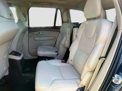 New 2026 Volvo XC90 T8 Ultra w/ Protection Package AWD/4WD image 26