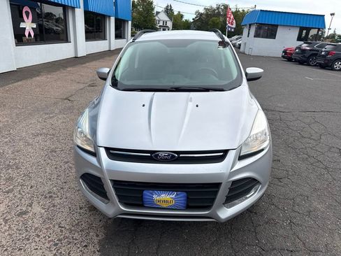 Used 2015 Ford Escape SE w/ Equipment Group 201A AWD/4WD image 4