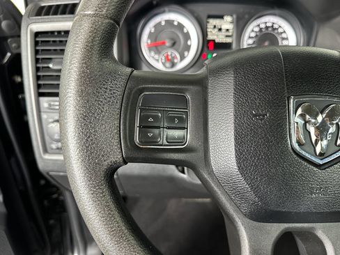 Used 2013 RAM 1500 Express AWD/4WD image 11