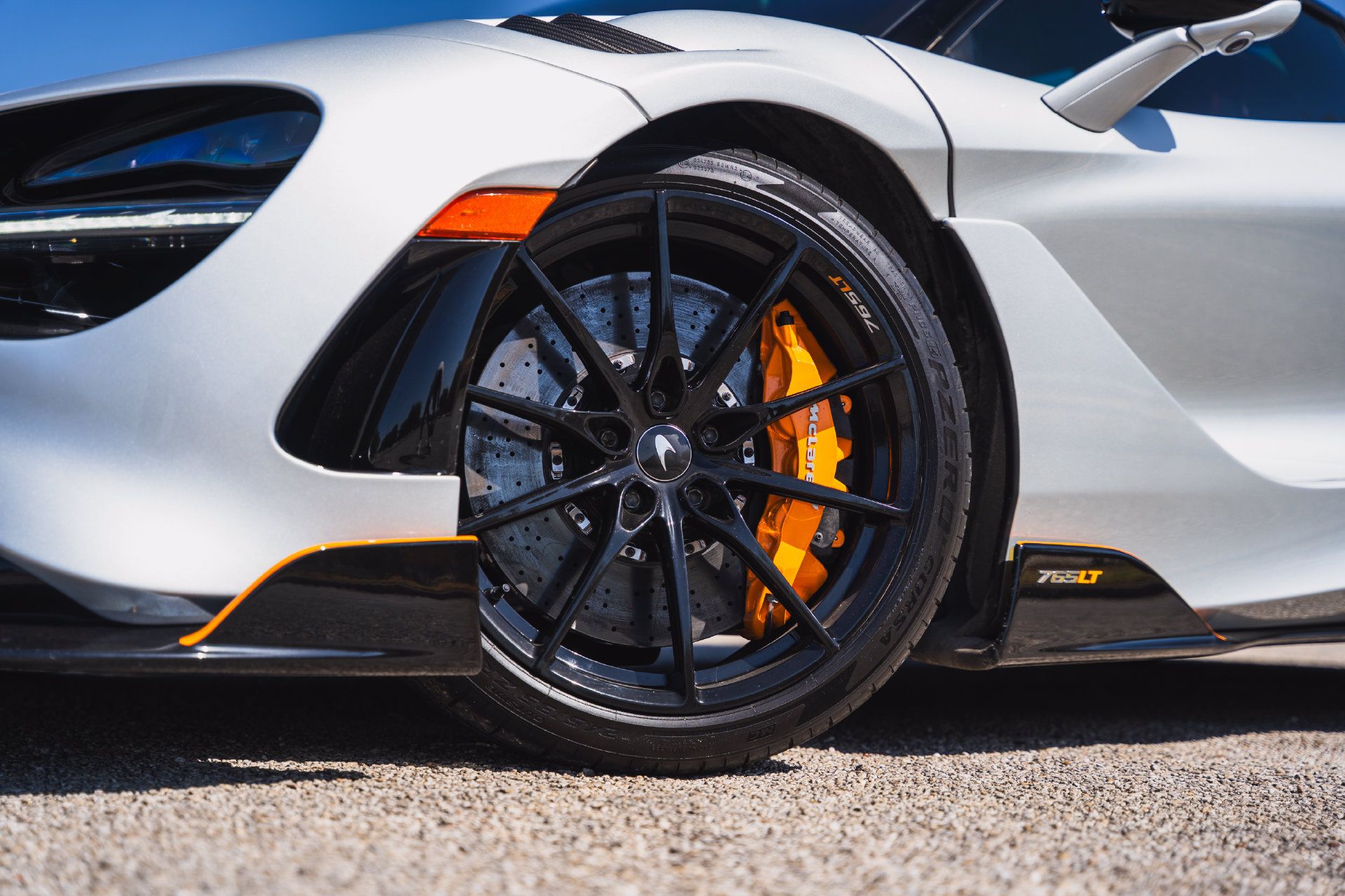 Used 2021 McLaren 765LT RWD image 9