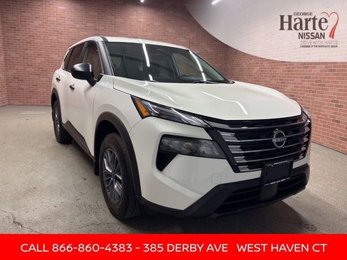 Certified 2024 Nissan Rogue S image 1