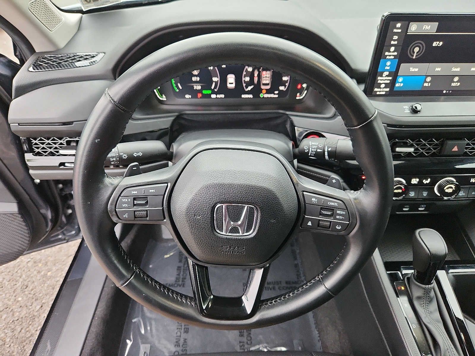 Used 2024 Honda Accord EX-L image 19