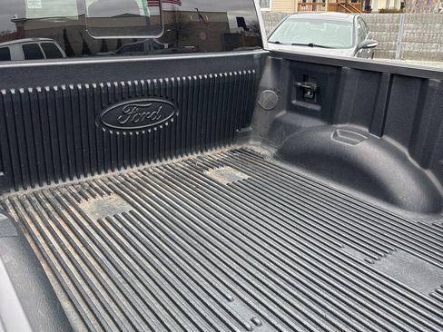 Used 2020 Ford F150 Lariat w/ Equipment Group 502A Luxury image 4