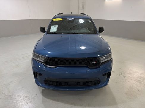 Used 2025 Dodge Durango GT image 3