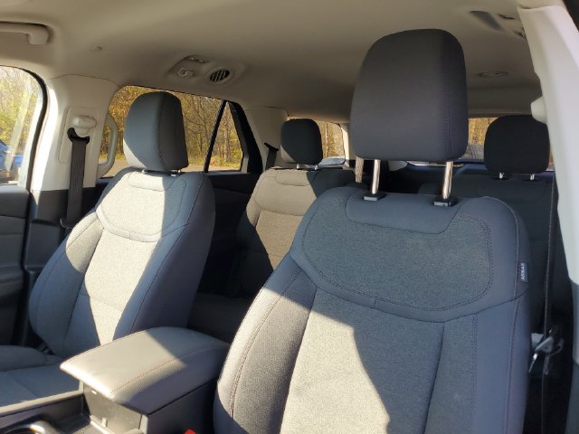 Certified 2026 Ford Explorer Active AWD/4WD image 15