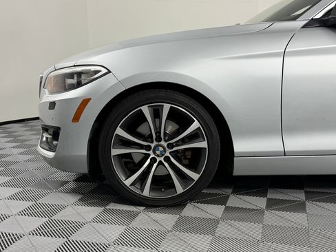 Used 2015 BMW 228i xDrive Convertible image 12