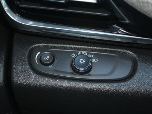 Used 2024 Buick Envista Avenir FWD image 27
