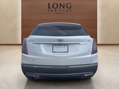 Used 2022 Cadillac XT5 Premium Luxury w/ Technology Package image 6