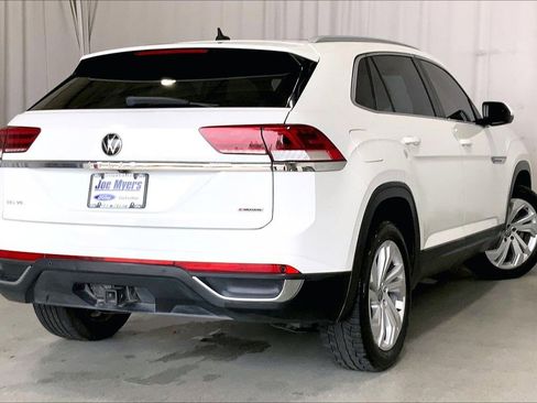 Used 2020 Volkswagen Atlas Cross Sport SEL w/ Cross Sport MDO Package AWD/4WD image 13