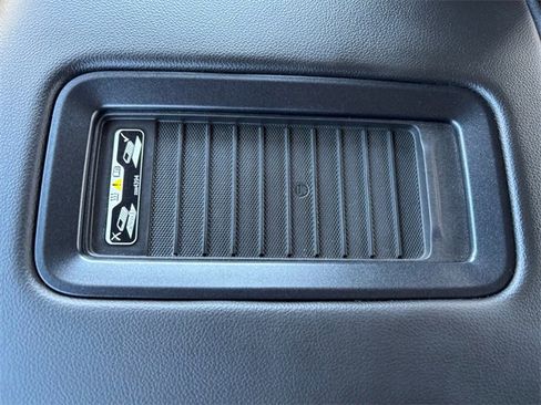 Used 2016 GMC Sierra 2500 SLT image 26