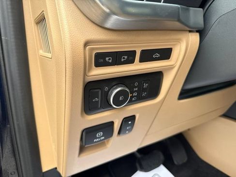 Used 2021 Ford F150 Lariat w/ Equipment Group 502A High AWD/4WD image 26