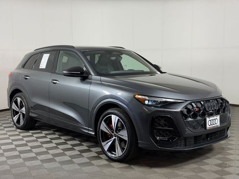 New 2026 Audi SQ5 Premium Plus AWD/4WD image 7