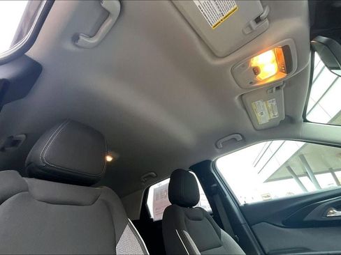 Used 2022 Chevrolet TrailBlazer LT w/ Driver Confidence Package image 25