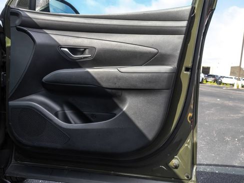 Certified 2025 Hyundai Santa Cruz SEL FWD image 32
