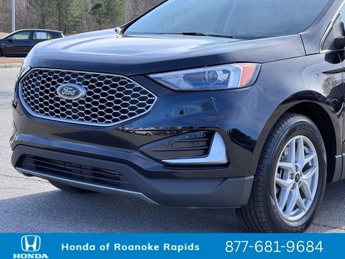 Used 2024 Ford Edge SEL image 35