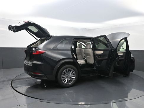 Used 2025 MAZDA CX-90 3.3 Turbo w/ Preferred Package image 42