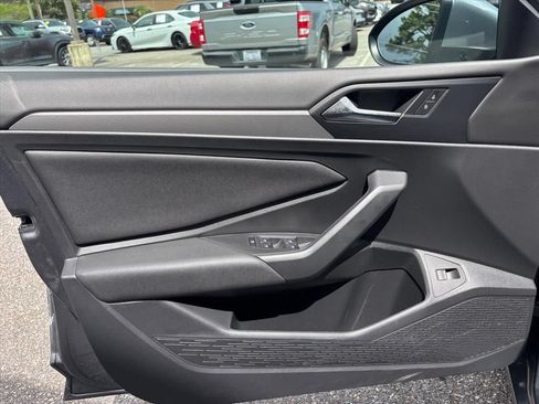Used 2019 Volkswagen Jetta S FWD image 8