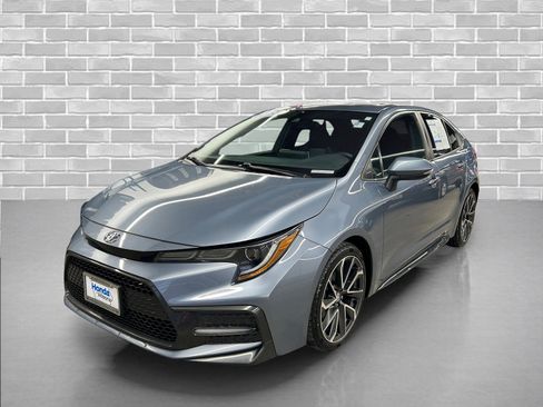 Used 2020 Toyota Corolla XSE image 5