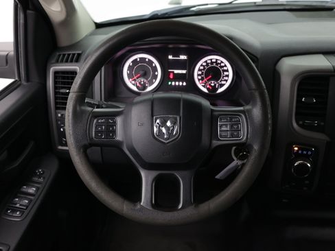 Used 2022 RAM 1500 Tradesman w/ Chrome Appearance Group AWD/4WD image 32