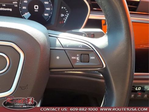 Used 2021 Audi Q3 2.0T Premium w/ Convenience Package AWD/4WD image 16