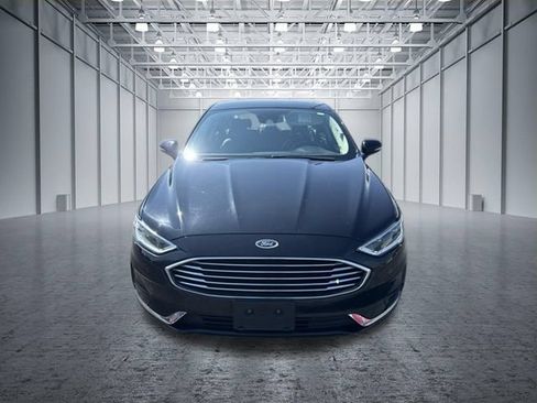 Used 2019 Ford Fusion SEL FWD image 8