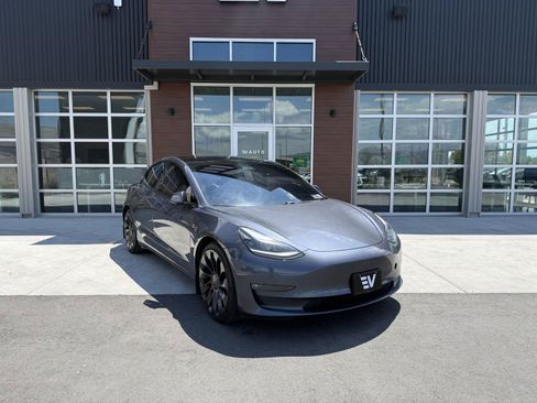 Used 2021 Tesla Model 3 Performance AWD/4WD image 2