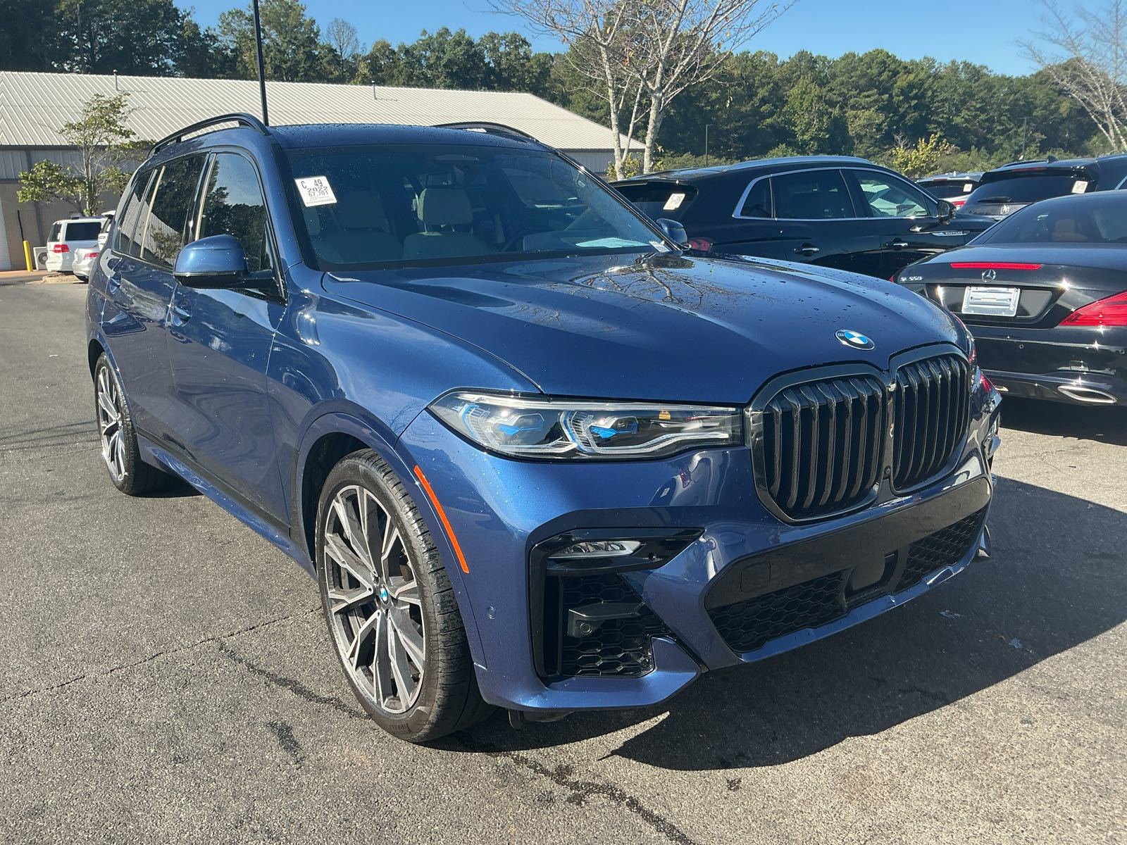 Used 2022 BMW X7 M50i w/ Dynamic Handling Package AWD/4WD image 7