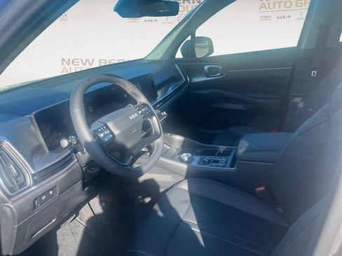 New 2026 Kia Sorento EX FWD image 9