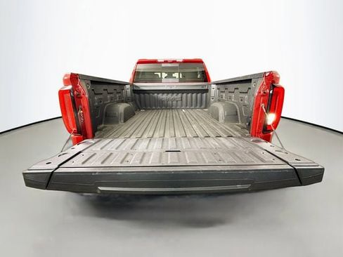 Used 2026 GMC Sierra 1500 AT4 w/ Technology Package AWD/4WD image 30
