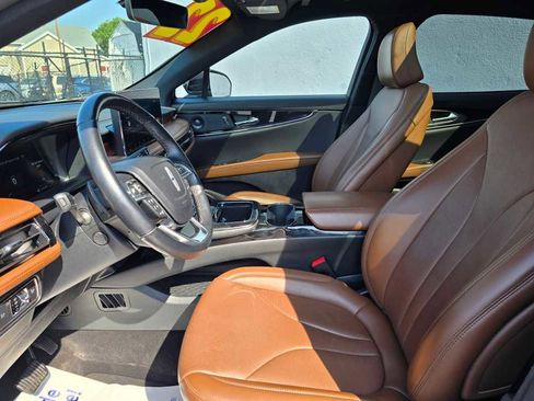 Used 2022 Lincoln Nautilus Reserve w/ Equipment Group 201A image 12