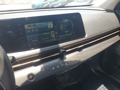 Certified 2023 Nissan Ariya AWD image 23