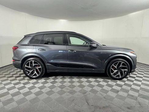 New 2027 Audi SQ6 e-tron Prestige AWD/4WD image 9