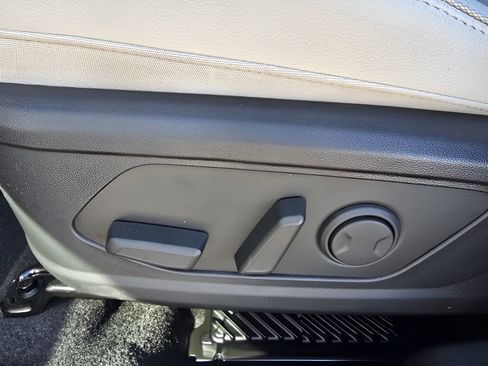 New 2026 Hyundai Tucson Limited image 16