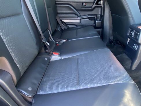 Certified 2025 Toyota 4Runner TRD Off-Road Premium image 16