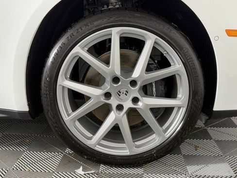 New 2026 Porsche Panamera image 14