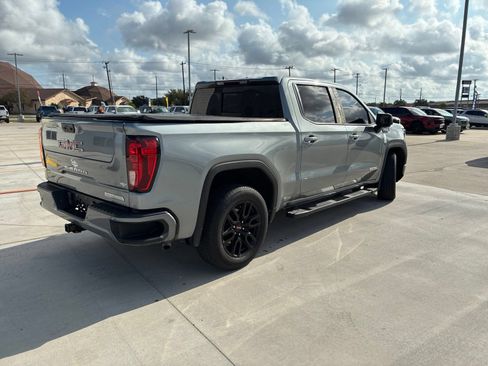 Used 2023 GMC Sierra 1500 Elevation w/ Elevation Premium Package RWD image 3