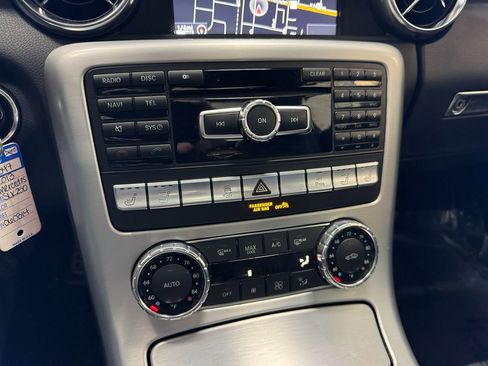 Used 2013 Mercedes-Benz SLK 250 w/ Premium I Pkg image 28