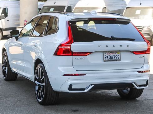 Used 2024 Volvo XC60 B5 Ultimate image 8