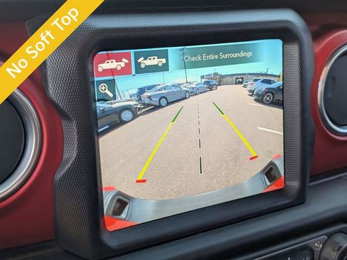Used 2020 Jeep Gladiator Rubicon AWD/4WD image 28