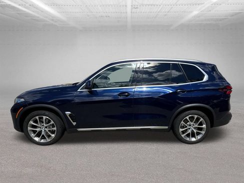 Used 2025 BMW X5 xDrive40i AWD/4WD image 2
