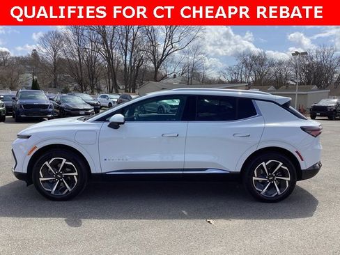 Used 2024 Chevrolet Equinox EV LT image 6